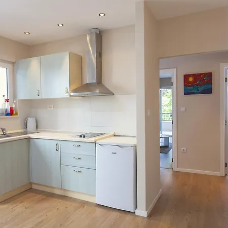 Meri - Puharic 3* Makarska