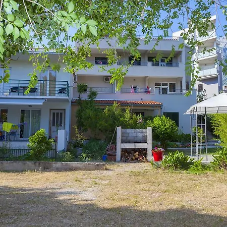 Meri - Puharic Affittacamere Makarska