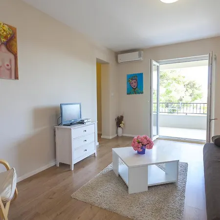 Meri - Puharic Affittacamere 3*